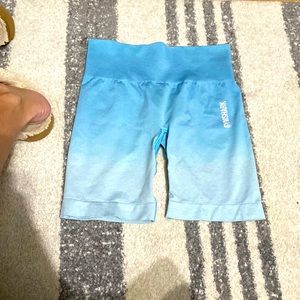 Blue ombré biker shorts